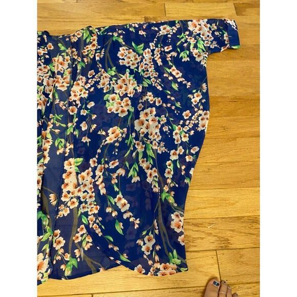 Women's blue oversized short sleeve Floral Sheer open Kimono Cardigan sz medium - Picture 5 of 9